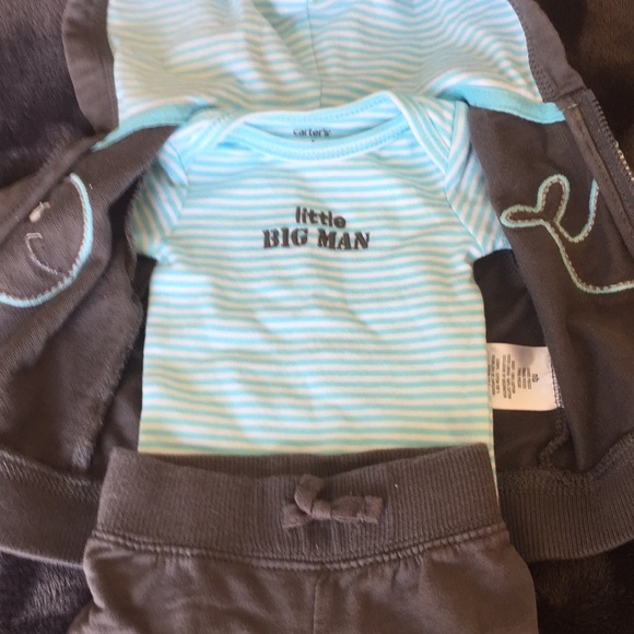 Carters newborn 3 piece set - Picture 2 of 6